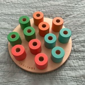 Lovevery Peg Board
